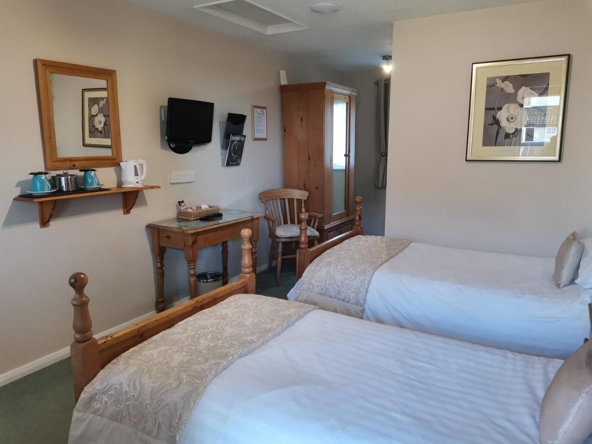 Village Limits Bed And Breakfast Rooms ウッドホール・スパ エクステリア 写真